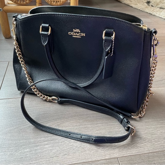 Black Coach Bag with Chain Crossbody - Picture 15 of 16